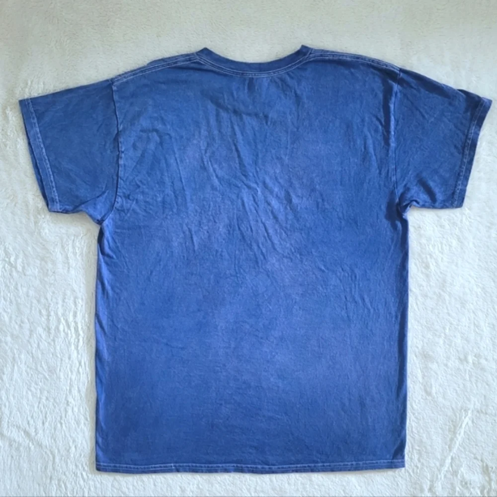 Van Halen🎶 "Tour of N. America World🌎 Vacation Tour 1979" Graphic Tee👕 - NWT - Picture 2 of 10